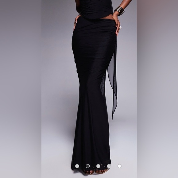 House of CB Cassidy Mesh Tulle Ruched Maxi Skirt Black - Picture 9 of 11